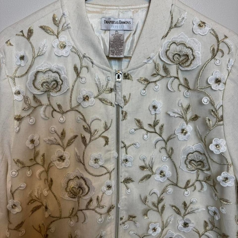 VTG Cream Embroidered Floral Zip Jacket Grandma
